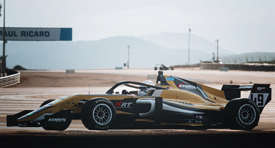 KENNOL Racing Team ends up 2024 on the podiums of the Circuit Paul Ricard in France, thanks to its brand new and mysterious AMG GT3.